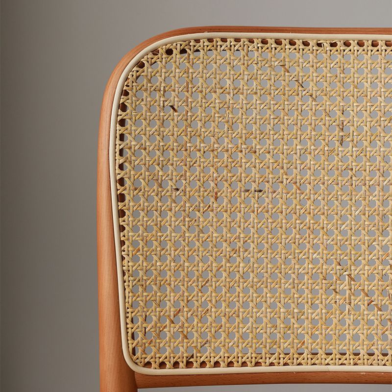 Silla lateral de estilo tradicional silla de comedor de madera sólida para hom