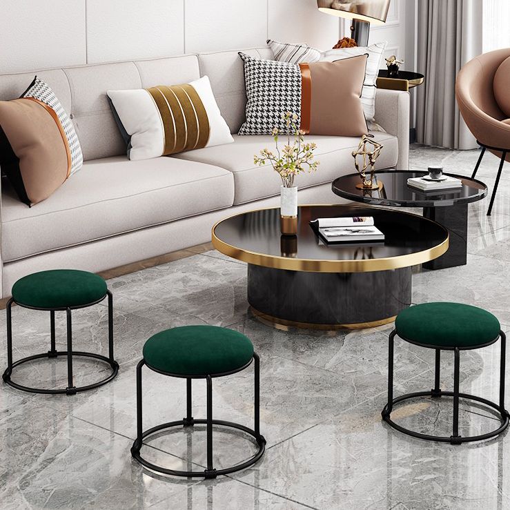 Tessuto ottomano contemporaneo Tessuto in metallo imbottito Terra di colore solido Ottoman