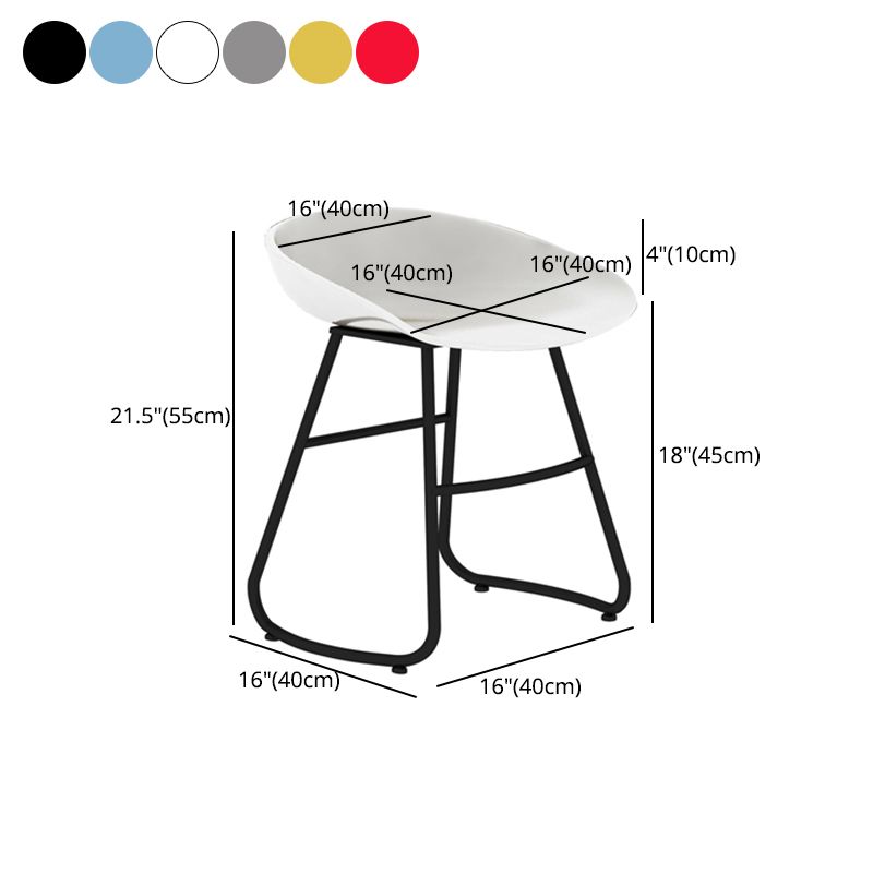 Simple Iron Low Back Barstool Nordic Indoor Tall Stool with Bucket Seat Clearhalo 'Bar Furniture' 'Bar Stools' 'bar_stools' 'furn' 'furn_bar_stools' 'furniture_bar_stools' 'Kitchen & Dining Furniture' 'kitchen&dining_furn' 'kitchen' 'kitchen_furn' Furniture' 1200x1200_c892ebbb-b074-483a-9183-d189d86c7a14