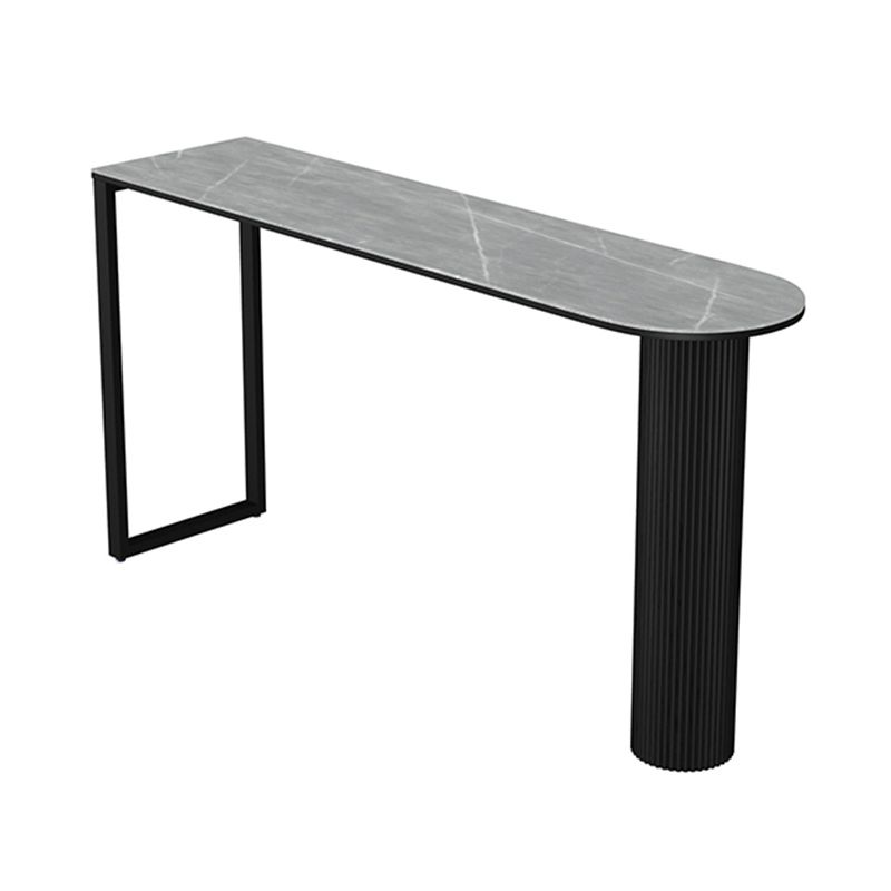 1/5-teiliges Barhocker- und Tischset. Industrielles ovales Bartisch-Set
