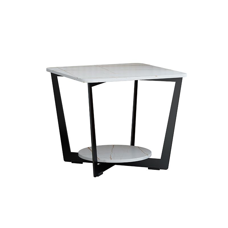 Mesa de pizarra cuadrada de las patas cruzadas contemporáneas con estante