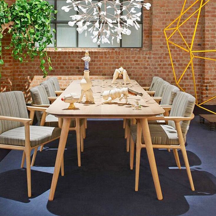 Rectangle Shape Wood Color Dining Table Solid Wood Table Contemporary with 4 Legs Clearhalo ' dining_table' 'Dining Tables & Seating' 'Dining Tables' 'furn' 'furn_dining_table' 'Furniture' 'furniture_dining_table' 'Kitchen & Dining Furniture' 'kitchen&dining_furn' 'kitchen' 'kitchen_dining_table' 1200x1200_c8dc5494-e08d-4ee9-ae92-7266d6037446