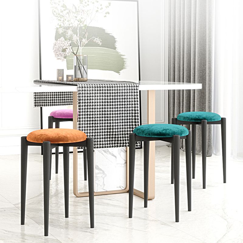 Modern Tear Resistant Pouf Circle Shape Dark Green Velvet Ottoman Clearhalo 'furn' 'furn_ottomans_poufs' 'Furniture' 'Living Room Furniture' 'Ottomans & Poufs' 'ottomans_poufs' 1200x1200_c8dc5e73-4c2f-4c16-a536-2481dfe26336