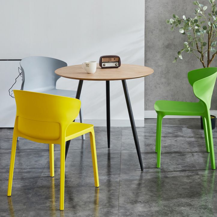 Home Contemporary Arm Chair Wingback Plastic Stackable Dining Room Chair Clearhalo ' kitchen&dining_furn' 'Dining Chairs' 'Dining Tables & Seating' 'dining_chair' 'furn' 'furn_dining_chair' 'Furniture' 'furniture_dining_chair' 'Kitchen & Dining Furniture' 'kitchen' 1200x1200_c8e6c32b-6b92-4e21-a197-7dfe73578e74