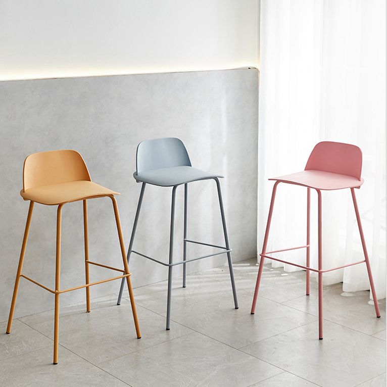 Plastic Stool Contemporary Low Back Bar Height Stool with Metal Legs