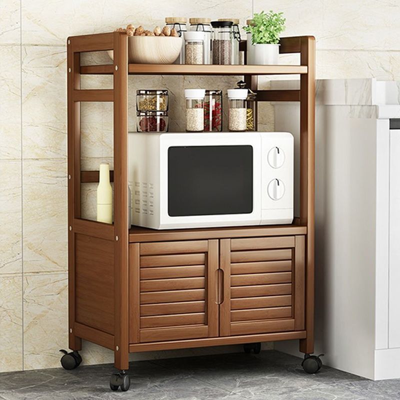 Scheda in legno ingegnerizzato in stile contemporaneo per sala da pranzo