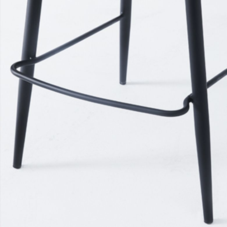 Faux Leather Armless Counter Stool Modern Style Low Back Bar Stool Clearhalo 'Bar Furniture' 'Bar Stools' 'bar_stools' 'furn' 'furn_bar_stools' 'Furniture' 'Kitchen & Dining Furniture' 1200x1200_c975e46e-52bb-40e4-ad5f-64fd9e20d7d3