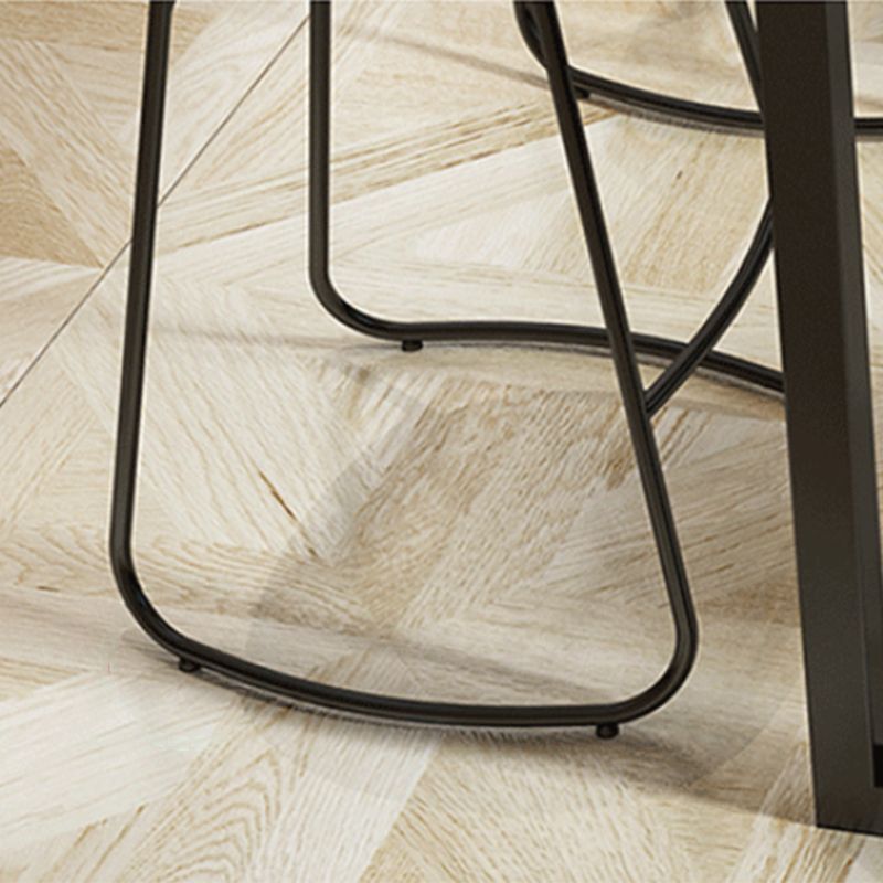 Contemporary Solid Wood Counter Stool Saddle Seat Bar Stool for Indoor Clearhalo 'Bar Furniture' 'Bar Stools' 'bar_stools' 'furn' 'furn_bar_stools' 'Furniture' 'Kitchen & Dining Furniture' 1200x1200_c9826660-1eaf-4ef2-9ef2-28190c5dfddb