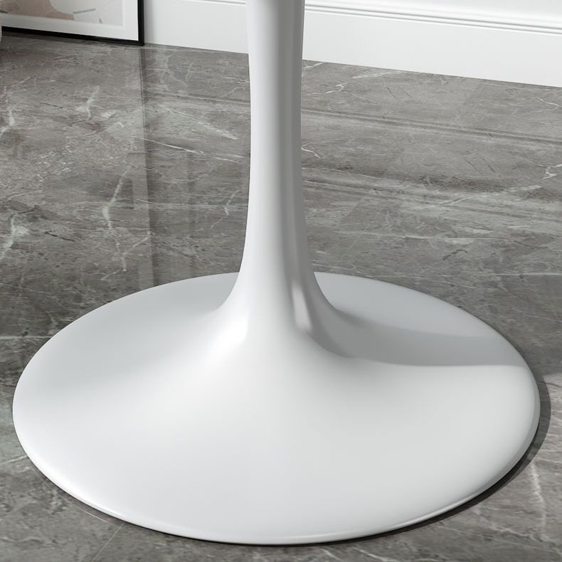 Minimalist White and Black Round Table with Tulip Style for 4 Person Clearhalo 'Dining Tables & Seating' 'Dining Tables' 'dining_table' 'furn' 'furn_dining_table' 'Furniture' 'Kitchen & Dining Furniture' 1200x1200_c9a3590e-54b9-4cfe-aafd-1dc2ffddbc0c