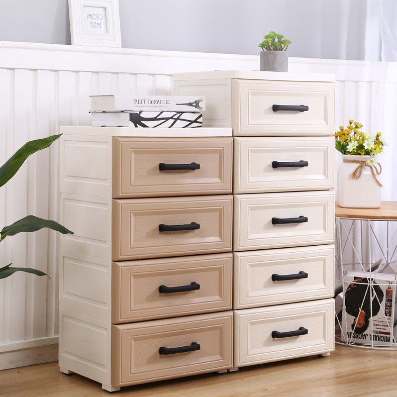 Armadio contemporaneo di armadio a 5 cassetti.