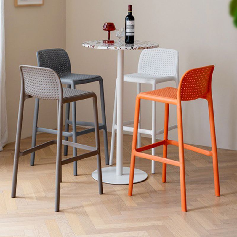 Modern Style Low Back Bar-stool Square Counter Bar Stool with Plastic Legs Clearhalo 'Bar Furniture' 'Bar Stools' 'bar_stools' 'furn' 'furn_bar_stools' 'Furniture' 'furniture_bar_stools' 'Kitchen & Dining Furniture' 1200x1200_ca112471-764b-439d-8ee8-a9103fc233aa