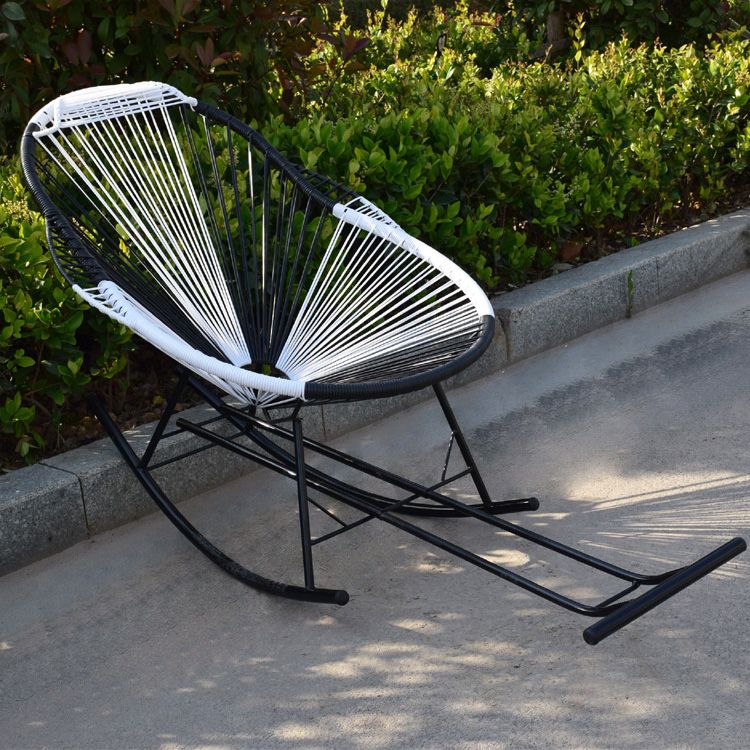 Silla de mecedora de estilo moderno Ratán de ratán al aire libre para ocio