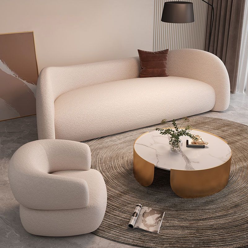 Canapé de tissu de style unique dans une chambre bonus blanc cassé