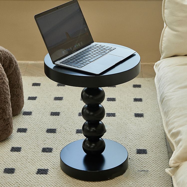 Traditional Round Wooden End Table 15.74" Wide Pedestal Side Table