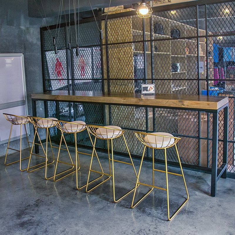 Industriële balktafel Set 1/6 stuks houten balk tafel en voetsteunbarkruk