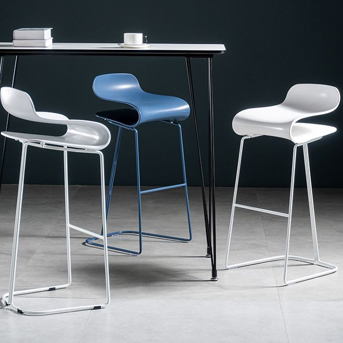 Barrestador de espalda baja y taburete de mostrador de contador acrílico interno moderno