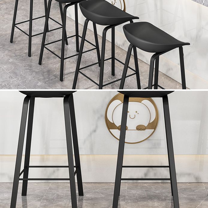 Modern Footrest Low Back Bar Stool Plastic Indoor Bucket Counter-height Stool Clearhalo 'Bar Furniture' 'Bar Stools' 'bar_stools' 'furn' 'furn_bar_stools' 'furniture_bar_stools' 'Kitchen & Dining Furniture' 'kitchen&dining_furn' 'kitchen' 'kitchen_furn' Furniture' 1200x1200_caeb1712-b2bc-49d8-b2b3-eed56465203b