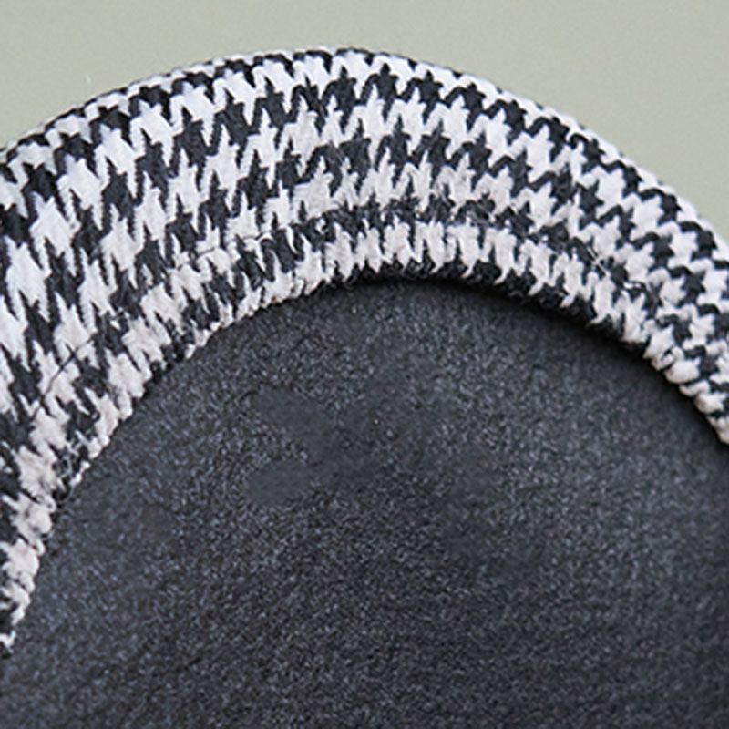 Solid Color Fabric Standard Stool Modern Style Simple Round Stool Clearhalo 'furn' 'furn_ottomans_poufs' 'Furniture' 'Living Room Furniture' 'Ottomans & Poufs' 'ottomans_poufs' 1200x1200_cb19a7ba-abd2-4230-a362-95d8cd74a60d