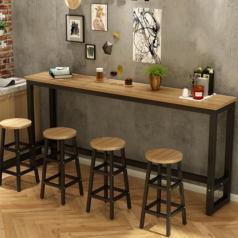 Tavolo da bar rettangolare in legno in stile moderno per piccoli spazi