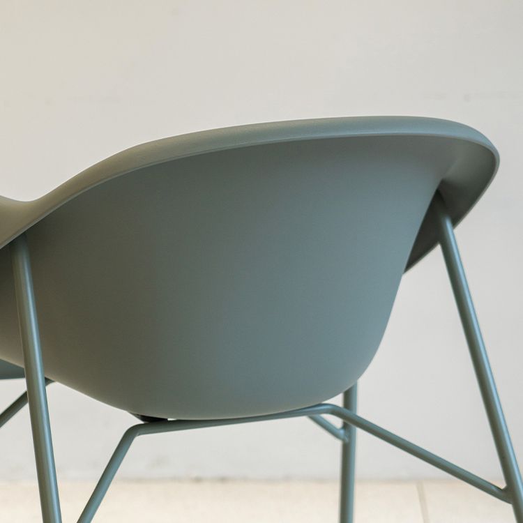 Scandinavian Style Plastic Dining Armchair Solid Back Single Side Chair for Home Use Clearhalo ' kitchen&dining_furn' 'Dining Chairs' 'Dining Tables & Seating' 'dining_chair' 'furn' 'furn_dining_chair' 'Furniture' 'furniture_dining_chair' 'Kitchen & Dining Furniture' 'kitchen' 1200x1200_cbf15c3c-f56e-4ea4-b471-2bf90d5bc3af