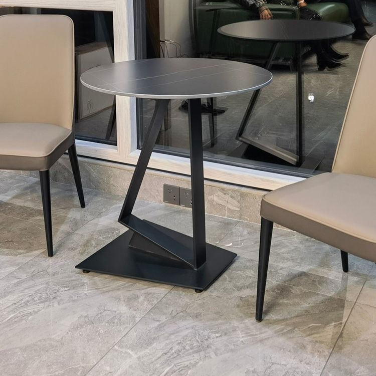 Luxury Sintered Stone Dining Table Single Pedestal Base Round Table for Home Clearhalo ' dining_table' 'Dining Tables & Seating' 'Dining Tables' 'furn' 'furn_dining_table' 'Furniture' 'furniture_dining_table' 'Kitchen & Dining Furniture' 'kitchen&dining_furn' 'kitchen' 'kitchen_dining_table' 1200x1200_cc61f73b-3655-4acb-a945-de062e3d7bd6