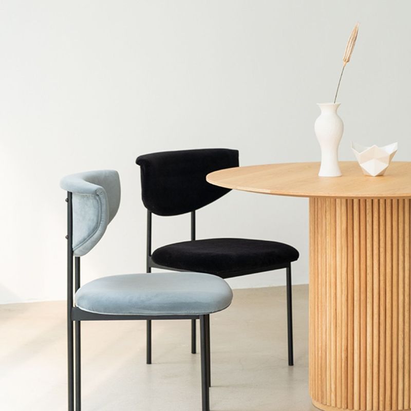 Solid Wood Dining Table Round Modern Pedestal Dining Table for Home Use Clearhalo ' dining_table' 'Dining Tables & Seating' 'Dining Tables' 'furn' 'furn_dining_table' 'Furniture' 'furniture_dining_table' 'Kitchen & Dining Furniture' 'kitchen&dining_furn' 'kitchen' 'kitchen_dining_table' 1200x1200_cc928faa-11a1-4063-aa1f-62ca26050e8d