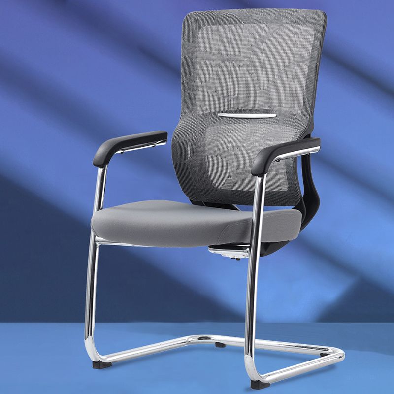 Sedia da ufficio moderna in rete Sedia da scrivania ergonomica con braccioli fissi senza angoscia