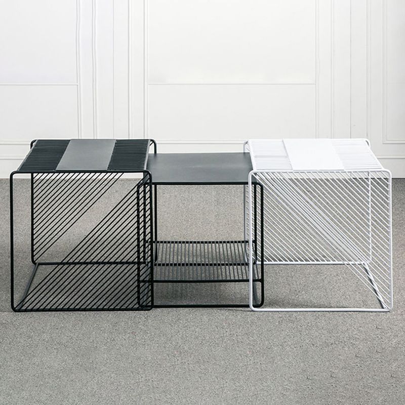 Mesa de centro cuadrada con 2 nidos y estante, juego de mesa de centro con estructura de hierro de mediados de siglo