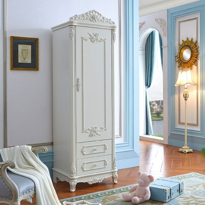 Franse plattelandsklederkast massief houten garderobe kast met stoffen staaf