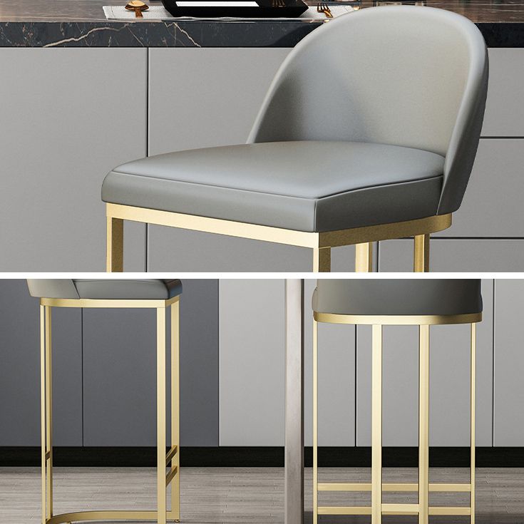 Scandinavian Bar and Counter Stool Low Back Stool with Gold Pedestal Base Clearhalo 'Bar Furniture' 'Bar Stools' 'bar_stools' 'furn' 'furn_bar_stools' 'Furniture' 'Kitchen & Dining Furniture' 1200x1200_cd56c9d8-82d6-42ee-8655-c8b25c0f7e1a