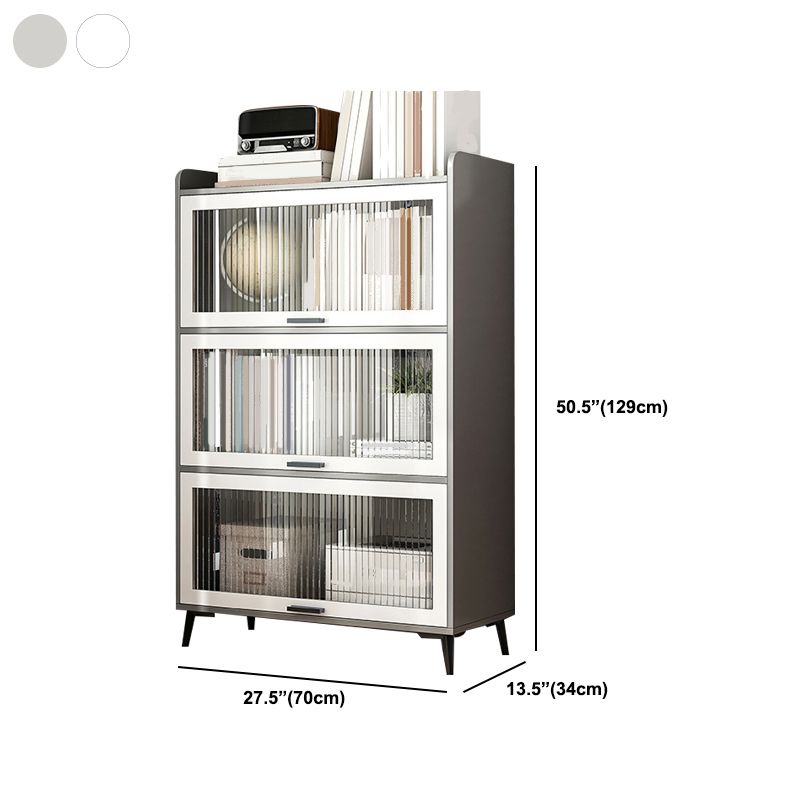 Libreria in legno ingegnerizzato in legno con porte chiuse in libreria incluse