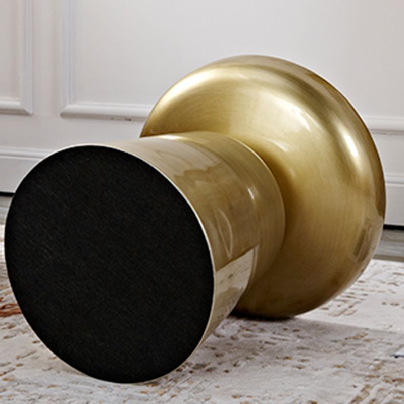 Mid-Century Metal Round End Table Pedestal Sofa Corner Table Clearhalo 'Coffee & Accent Tables' 'End & Side Tables' 'end_side_tables' 'furn' 'furn_end_side_tables' 'Furniture' 'Living Room Furniture' 1200x1200_cdbf7737-1ddb-4e66-ae81-89744fa666b2