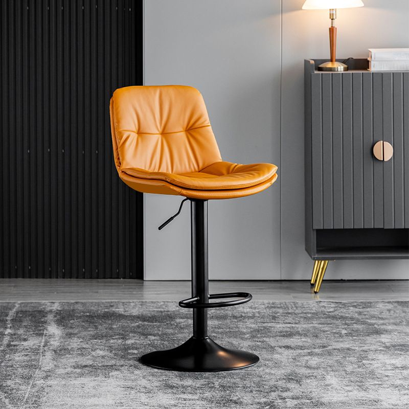 Scandinavian Metal Barstool Faux Leather Counter Stool With Chrome Base in Matte Finish Clearhalo 'Bar Furniture' 'Bar Stools' 'bar_stools' 'furn' 'furn_bar_stools' 'Furniture' 'Kitchen & Dining Furniture' 1200x1200_cdd11f54-6af1-45be-a075-ffbadb552370