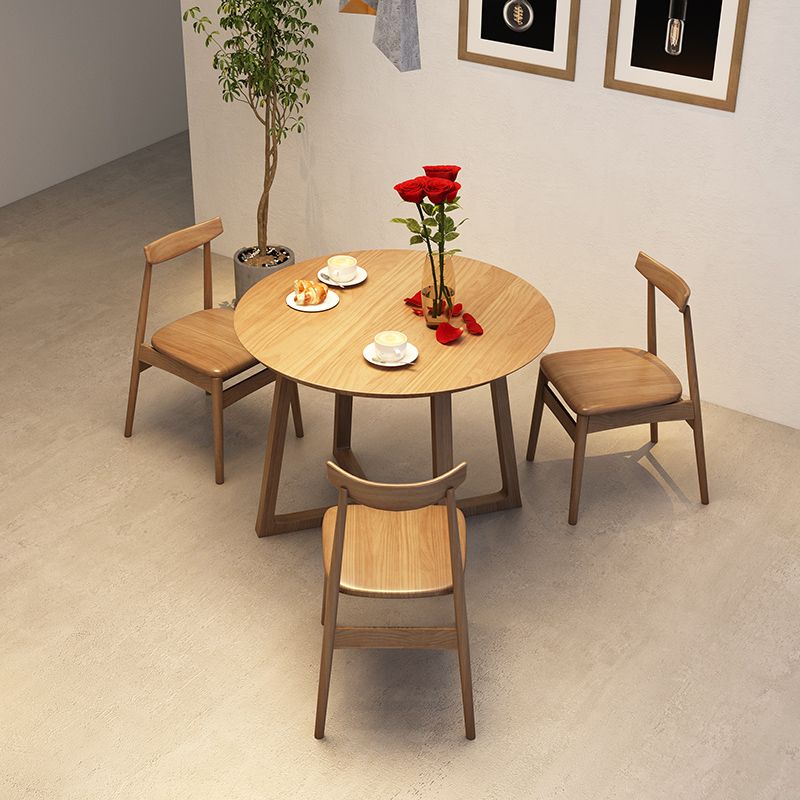 Moderne eetgelegenheid 1/2/4 PCS Massieve houten eettafel en stoelen in bruin
