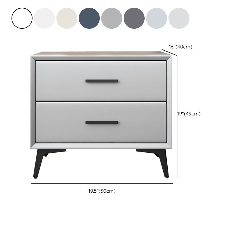 Comodino da letto in pelle notturno contemporaneo con cassetti