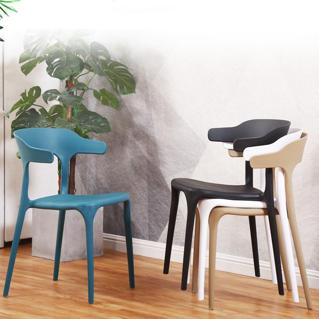 Modern Plastic Indoor-Outdoor Chair Home Stackable Open Back Dining Side Chair with Arm Clearhalo ' kitchen&dining_furn' 'Dining Chairs' 'Dining Tables & Seating' 'dining_chair' 'furn' 'furn_dining_chair' 'Furniture' 'furniture_dining_chair' 'Kitchen & Dining Furniture' 'kitchen' 1200x1200_ce76fdef-4226-4247-bd86-f6fc59499459