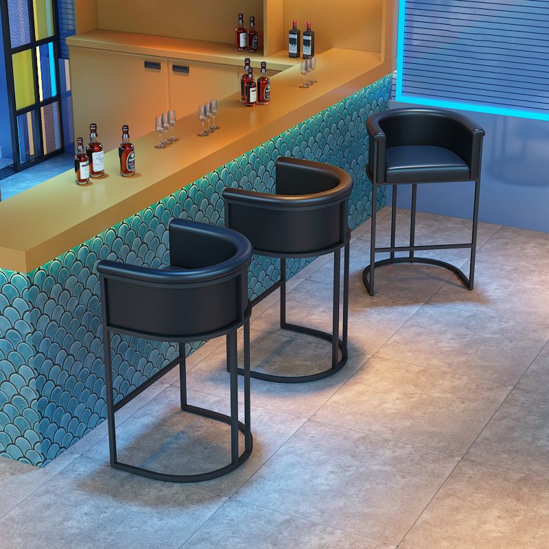 Industrial 1/2/3 Pièces Table de table noire set Round Bistro Set avec des tabourets arrière solides