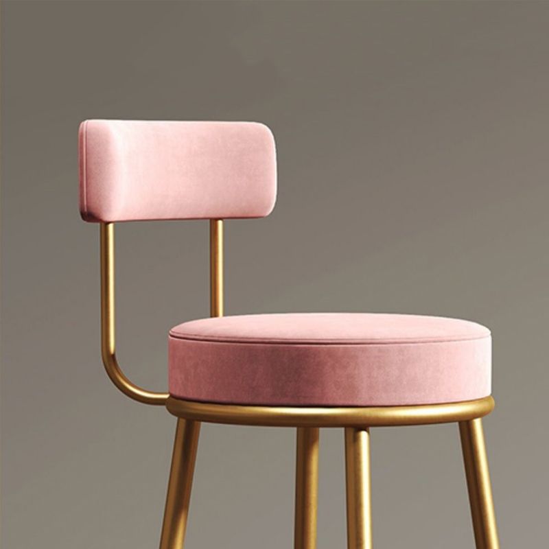 グラムメタルバースツールローバックファブリック布張りのカウンタースツール屋内のマット仕上げのカウンタースツール