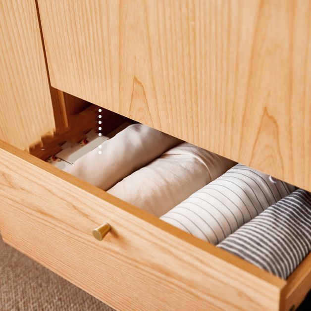 Freestanding Solid Wood Wardrobe Modern Wardrobe with Legs in Natural Clearhalo 'Armoires & Wardrobes' 'armoires_wardrobes' 'Bedroom Furniture' 'furn' 'furn_armoires_wardrobes' 'Furniture' 1200x1200_cea0ba53-e124-4b51-b123-f93b258ab98b