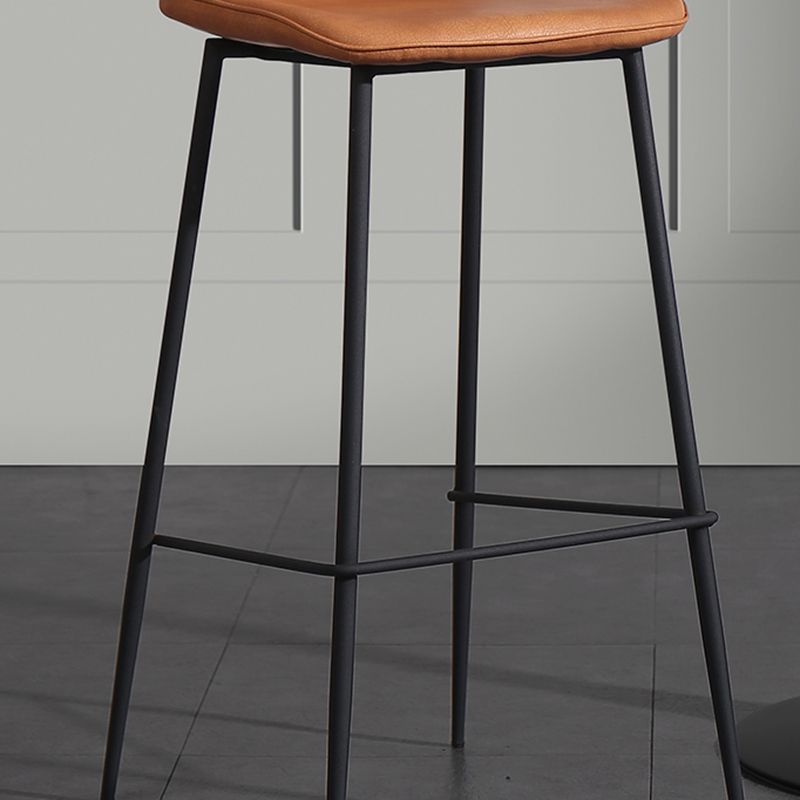 Leather Footrest Counter Stool Contemporary Buckets Low Back Bar Stool with Cushion Clearhalo 'Bar Furniture' 'Bar Stools' 'bar_stools' 'furn' 'furn_bar_stools' 'furniture_bar_stools' 'Kitchen & Dining Furniture' 'kitchen&dining_furn' 'kitchen' 'kitchen_furn' Furniture' 1200x1200_ceb700dc-040c-4c33-a442-86cb5b9e5b45