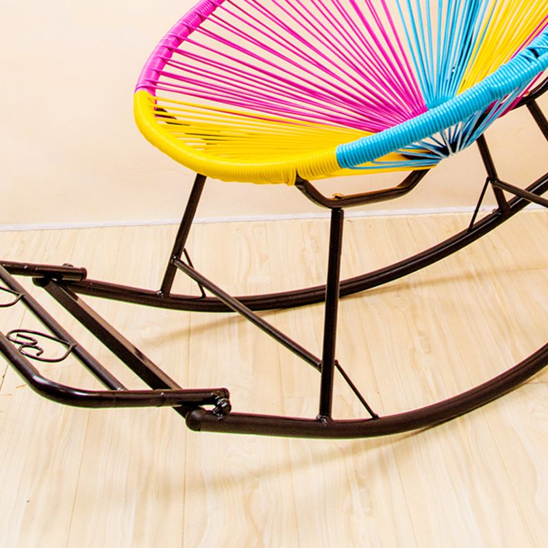 Chaise à bascule contemporaine Rootan Metal Frame Wing Chaise arrière Back Rocking Chair