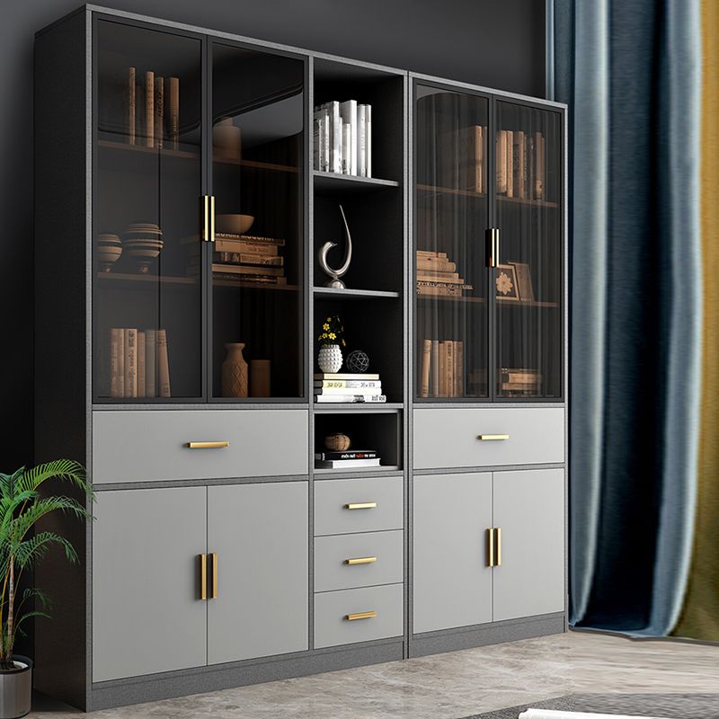 Libreria verticale in legno ingegnerizzato con libreria chiusa contemporanea con scaffali