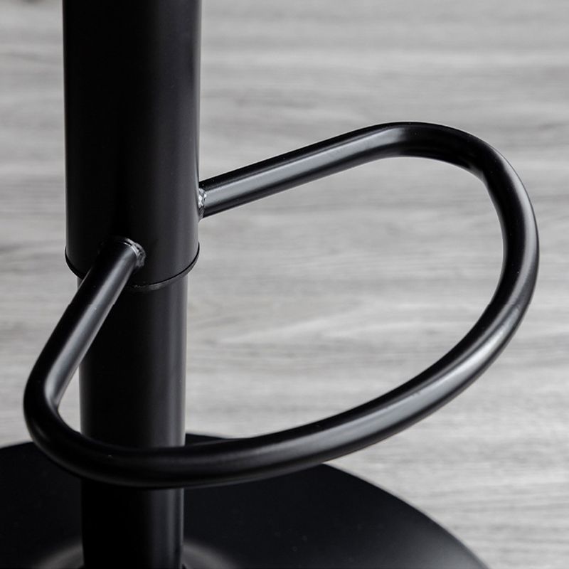 Indoor Modern Leather Barstool Rotating Lifting Bar Stool with Armrests Clearhalo 'Bar Furniture' 'Bar Stools' 'bar_stools' 'furn' 'furn_bar_stools' 'furniture_bar_stools' 'Kitchen & Dining Furniture' 'kitchen&dining_furn' 'kitchen' 'kitchen_furn' Furniture' 1200x1200_cf2a11dc-c318-4708-bfe5-7e6bb0d06caf