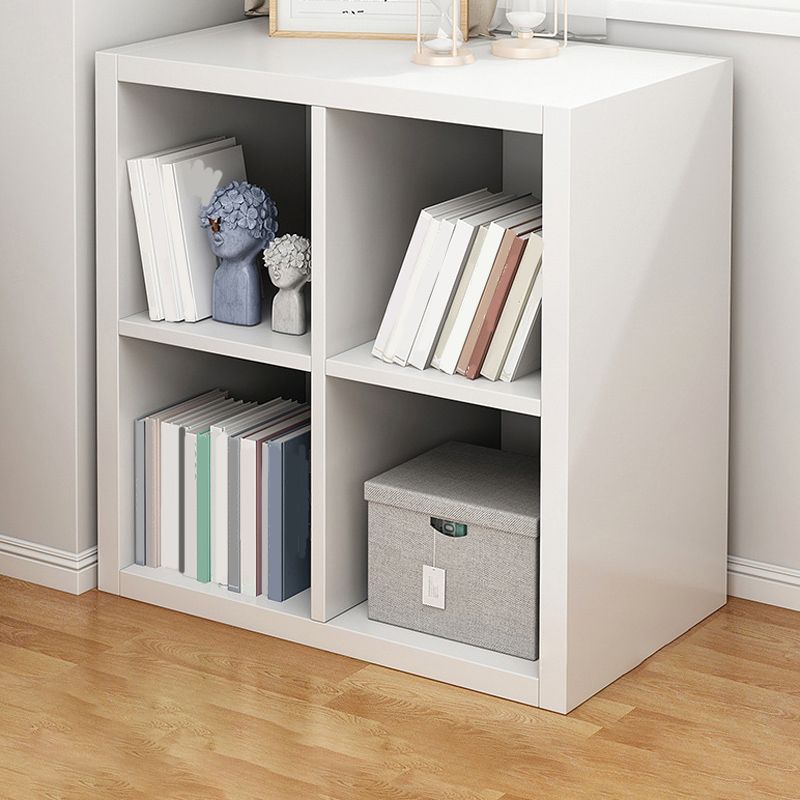 11.8 "De large étagère contemporaine fermée en bois naturel en bois naturel