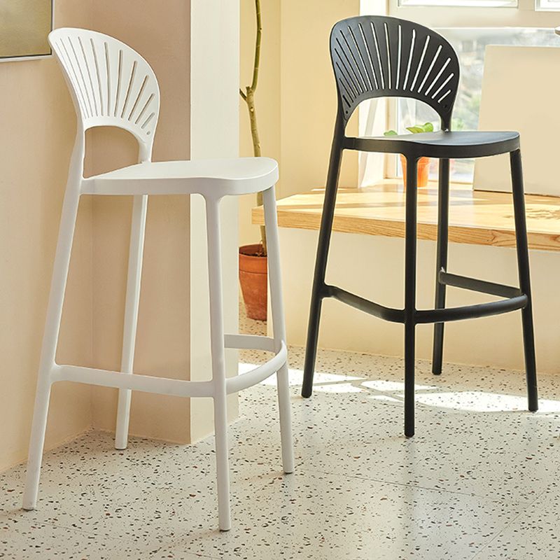 Modern Backrest Armless Counter Stool Plastic Stackable Bar Stool with 4 Legs