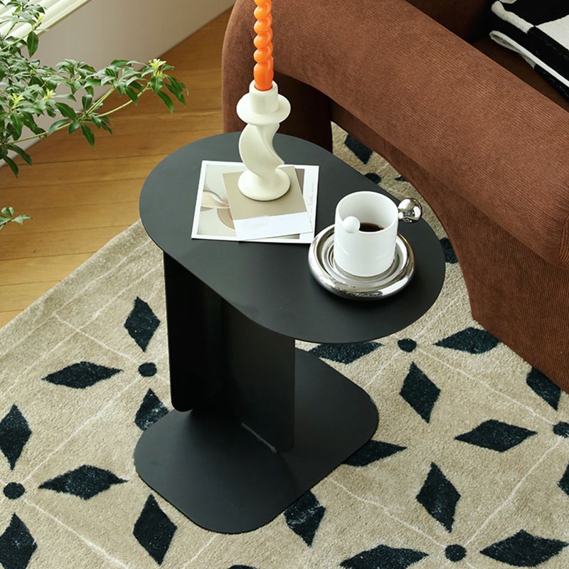 Gabinete de metal de metal en la mesita de noche moderna para el dormitorio