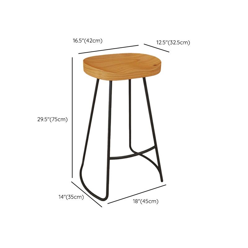 Tabouret de bar à tabouret en bois massif contemporain avec repose-pieds