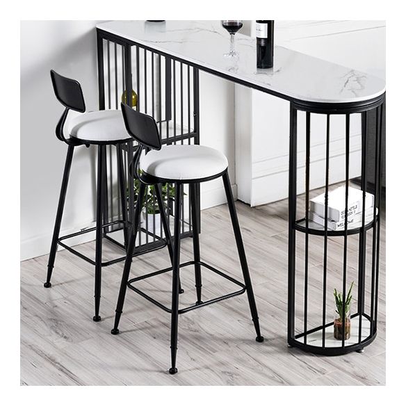 Sgabelli da bar rotondi moderni imbottiti con poggiapiedi