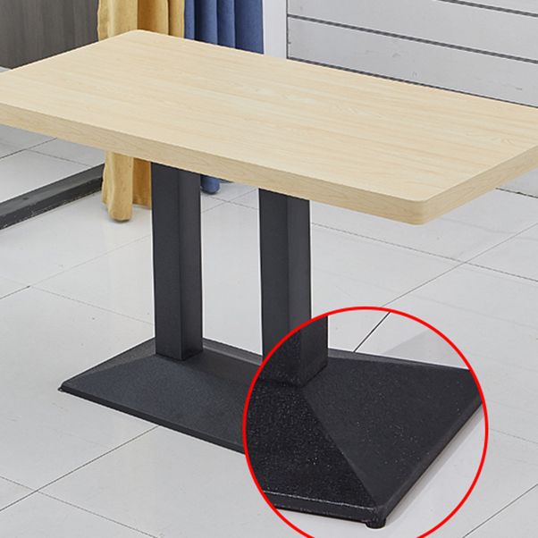 Moderner Holz -Esstisch mit Metallbeinen für Wohnzimmer