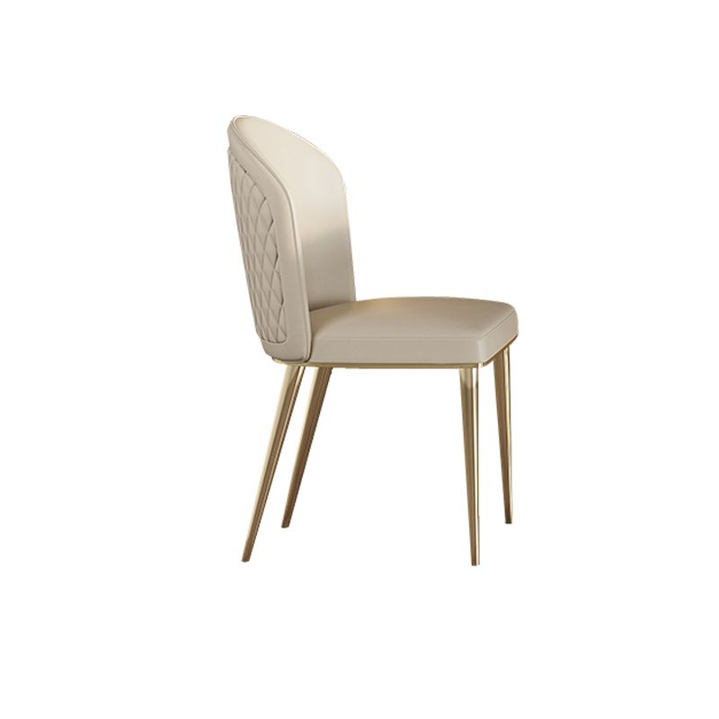 Zeitgenössisches Esssatz 1/4/5/7 PCS Stein Esstisch mit Polsterstühlen